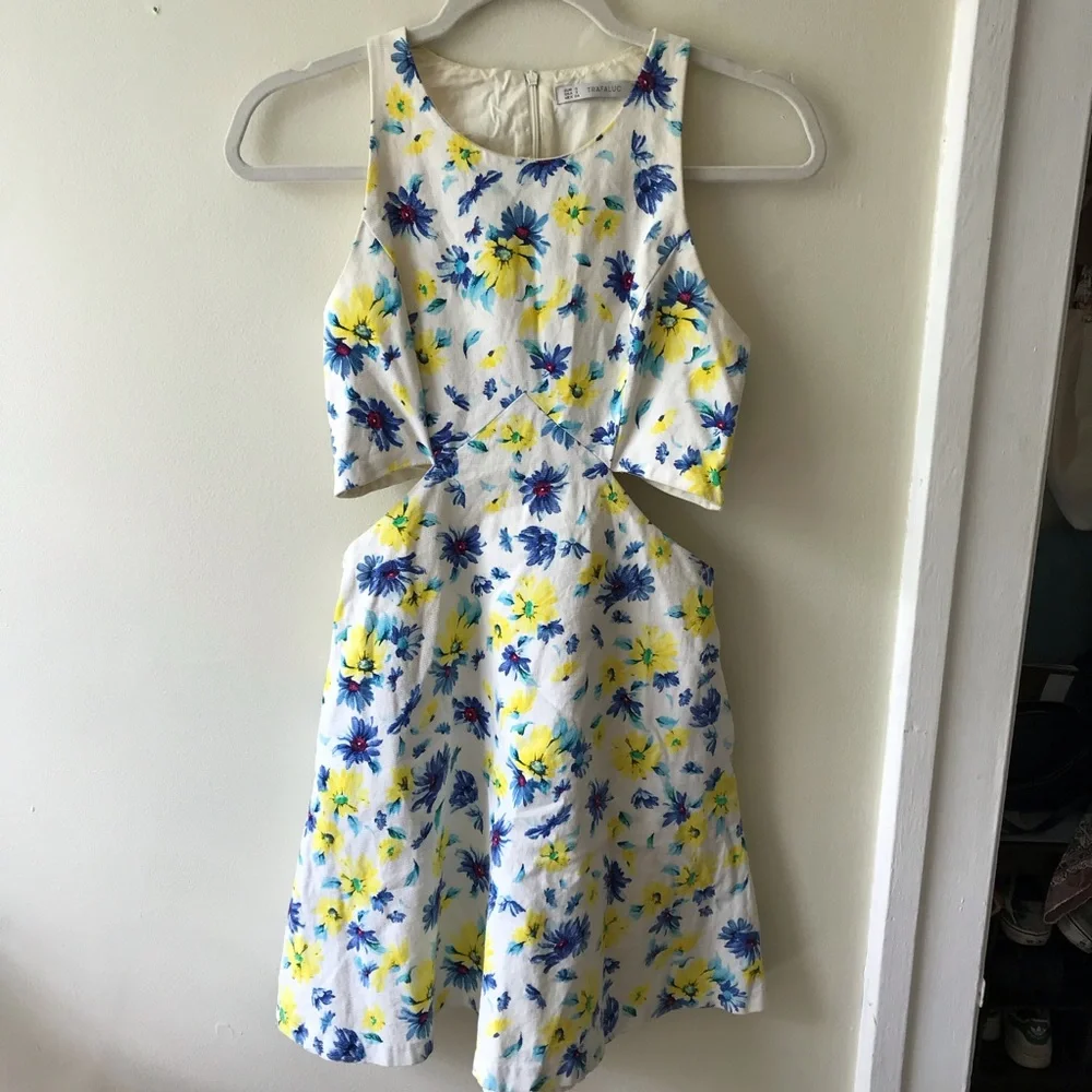 ZARA TRAFALUC White Blue Yellow Floral Cutout Dress S - Picture 3 of 15